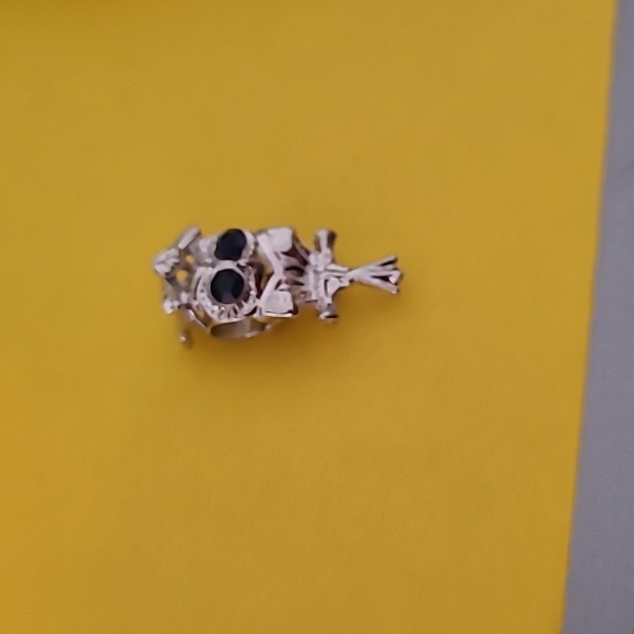 Owl Charm - Picture 4 of 4